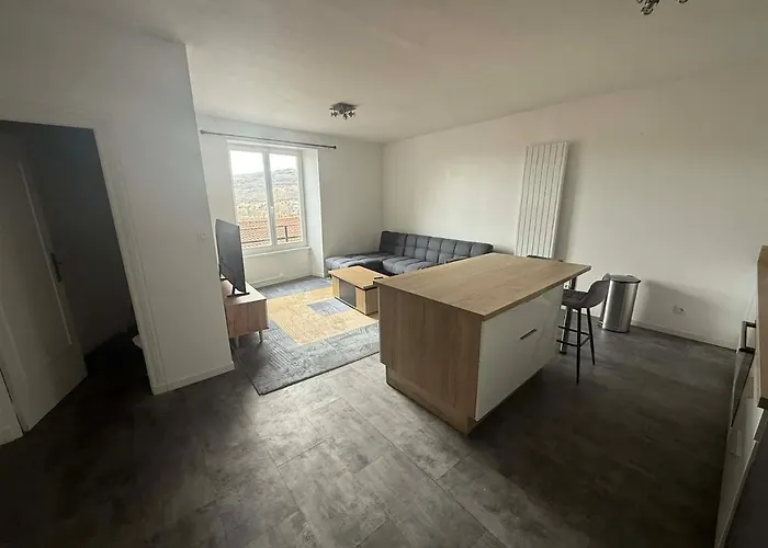 Апартаменты De Caractere Beaumont (Puy-de-Dome)